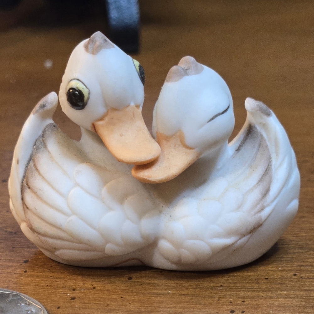 Vintage 1986 Fabrizio for George Porcelain Duck Pair Figurine Taiwan Ceramic